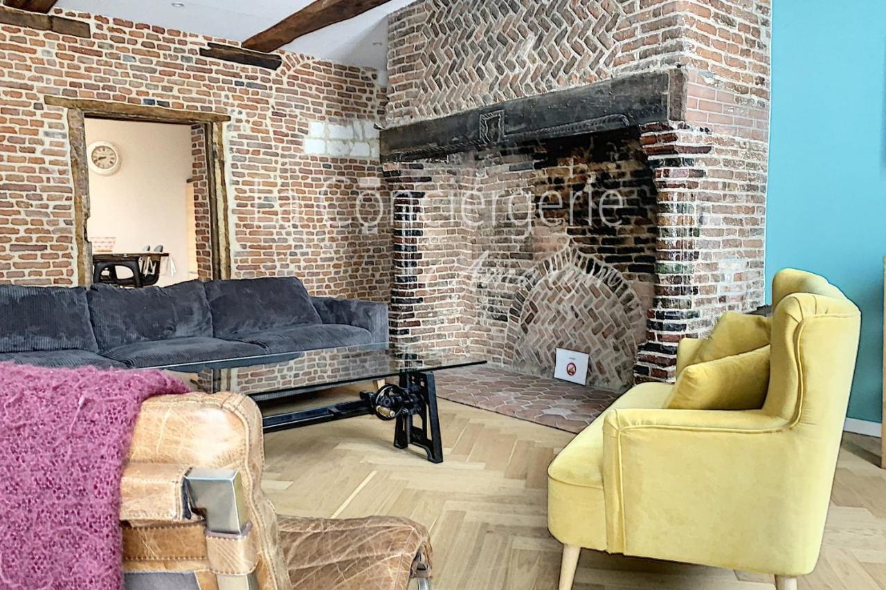 Aa13 - Le Victor Hugo - Sejour D'Exception Dans Un Appartement Historique Ault Exterior photo